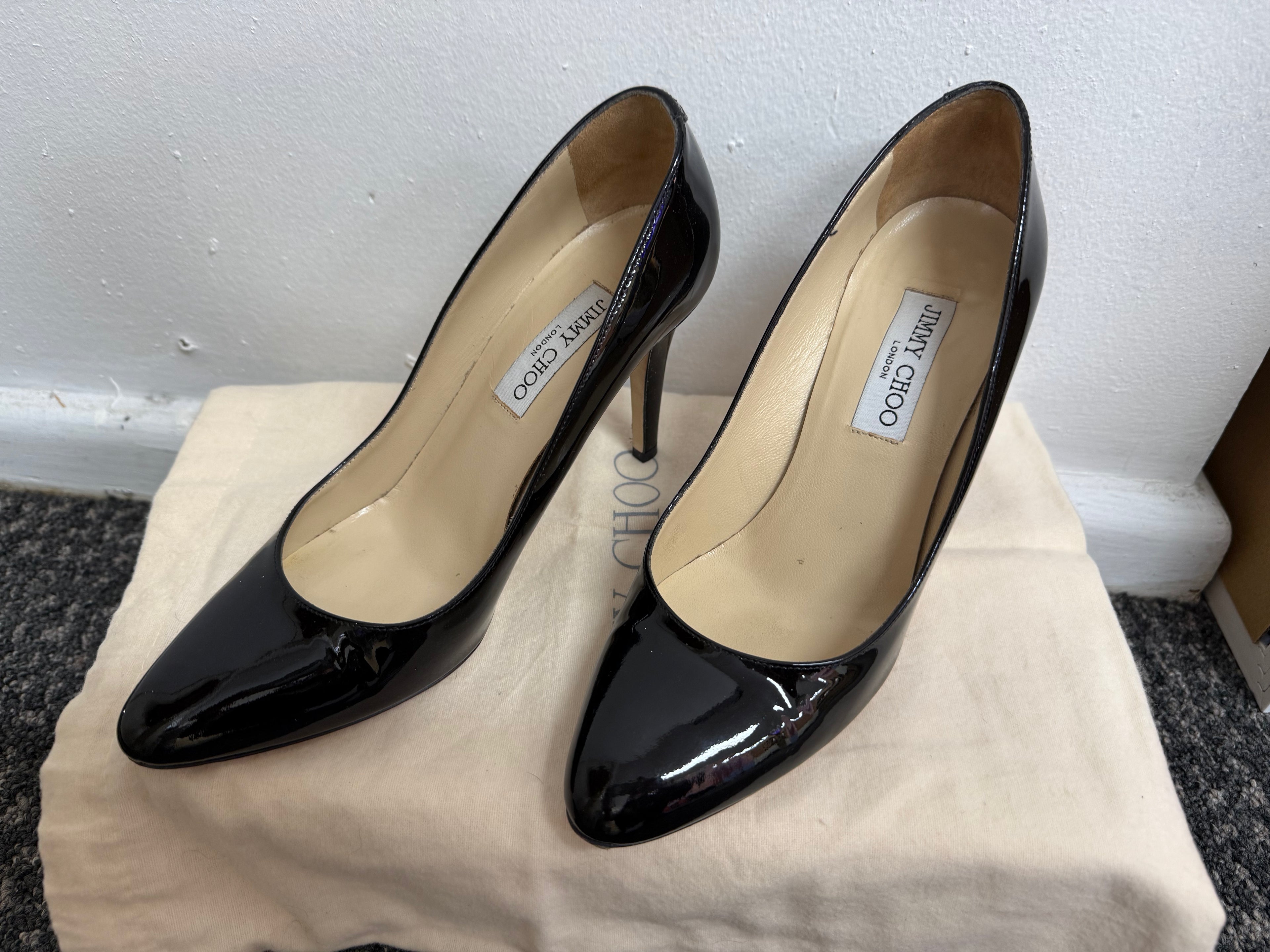JIMMY CHOO BLACK PATENT HEELS
