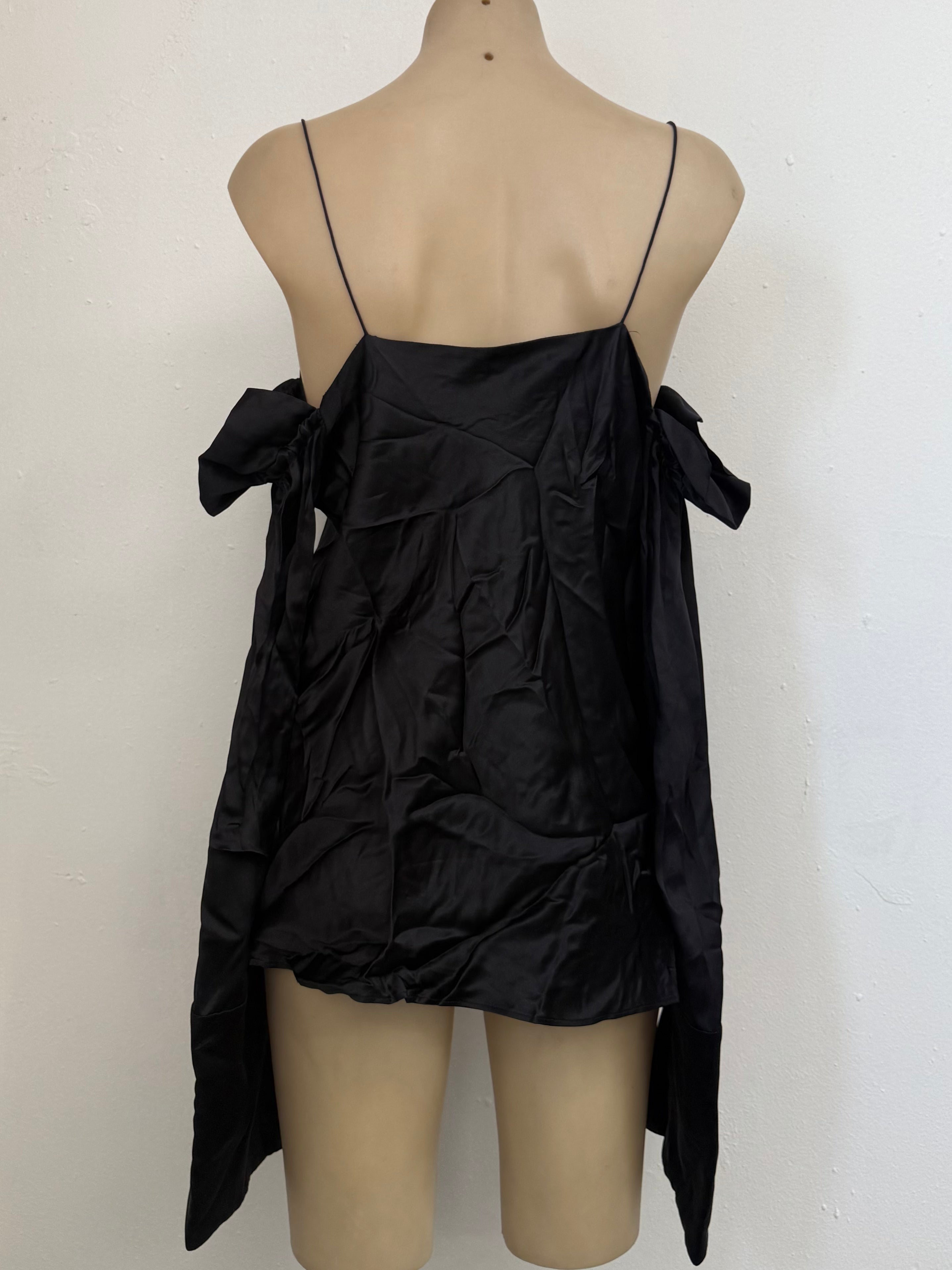 MICHAEL LO SORDO EVENING TOP